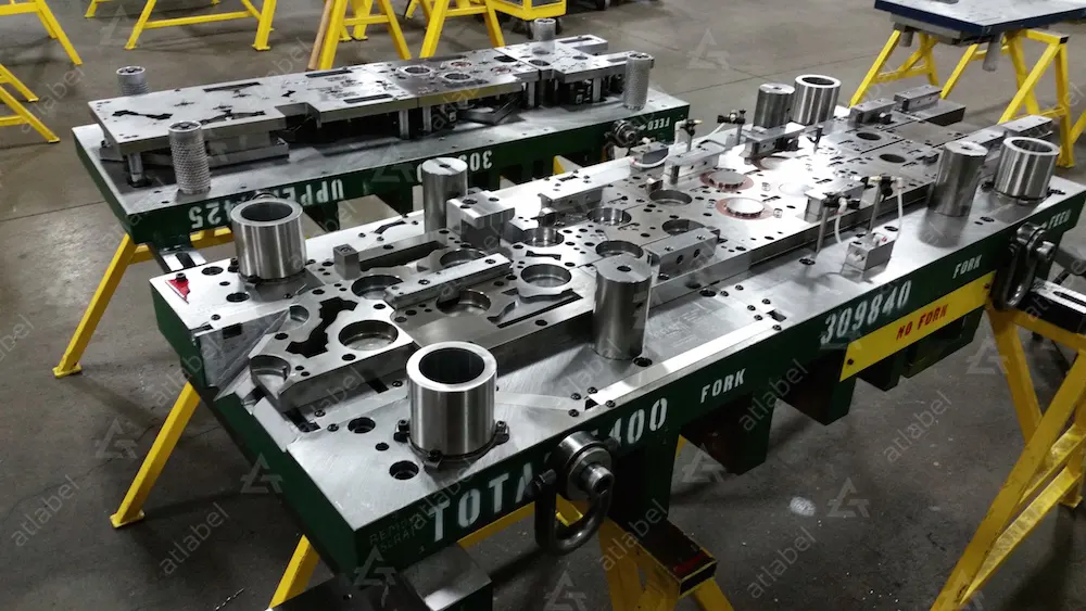 Kỹ thuật dập khuôn hình ảnh