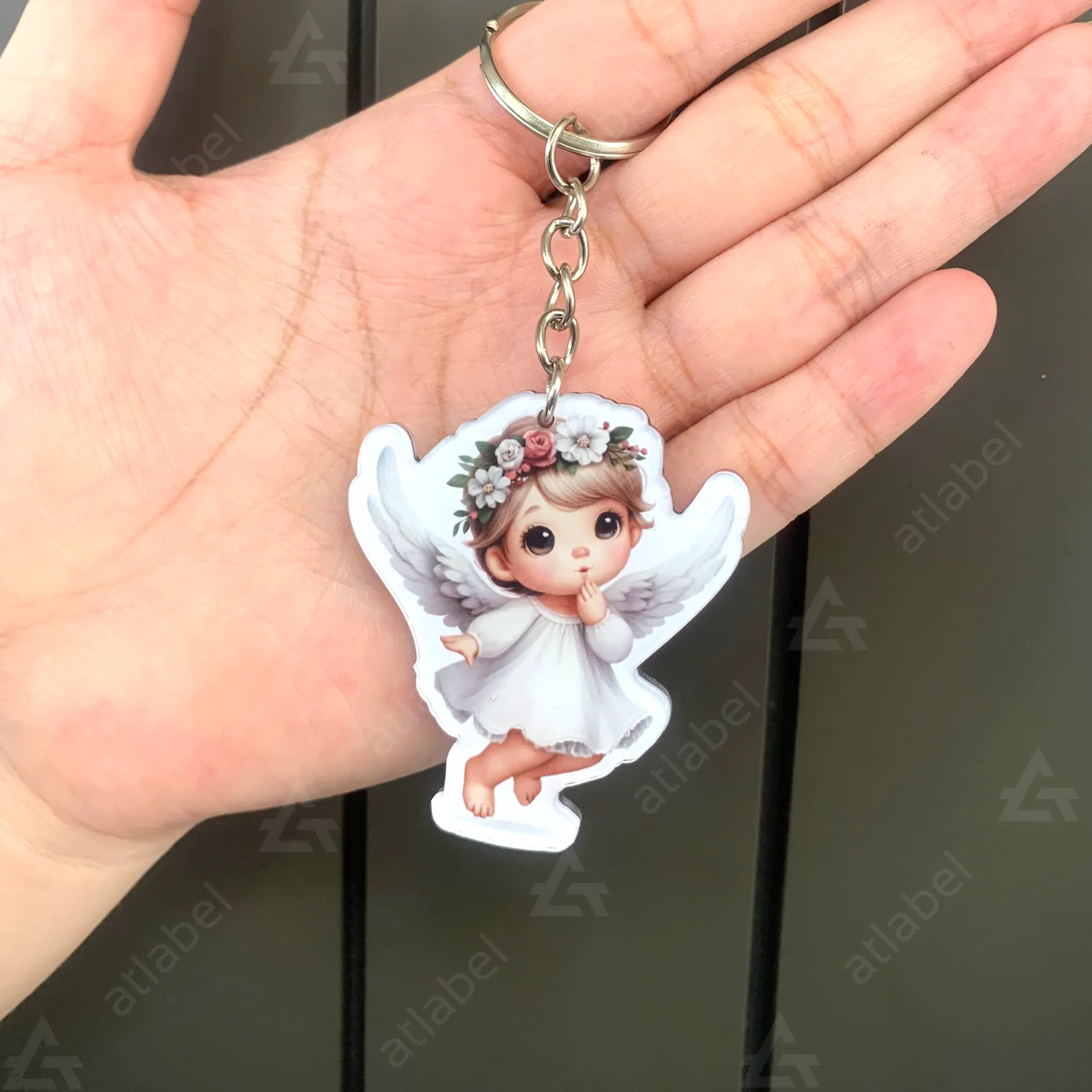 Móc khóa mica hai mặt cắt theo logo