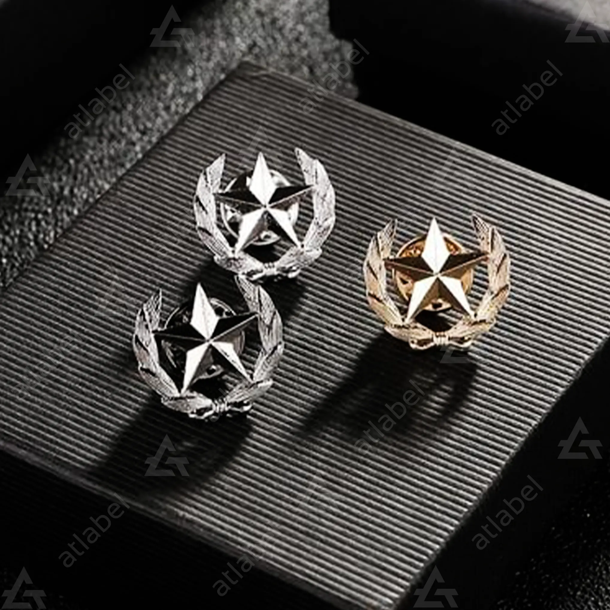 Pin cài áo vest dành cho doanh nghiệp