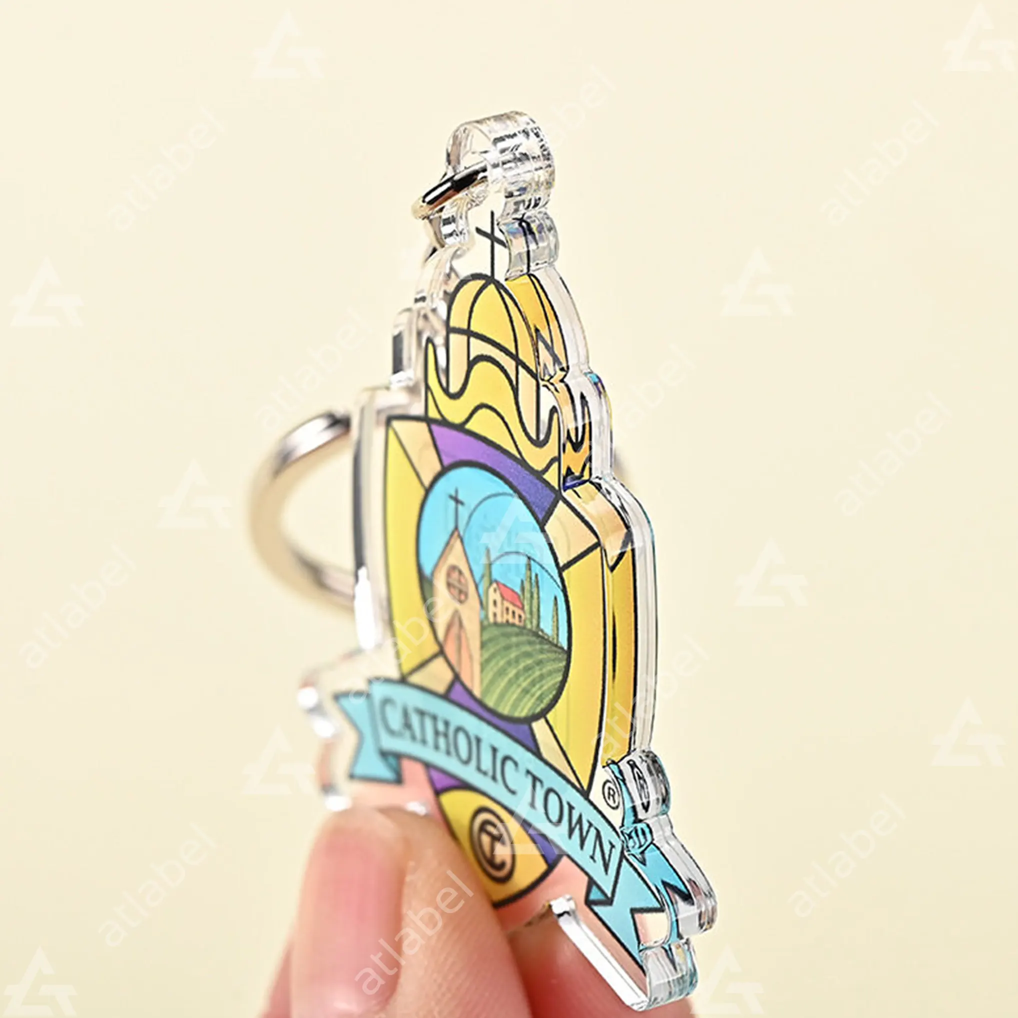 Móc khóa mica in theo yêu cầu - Nhận thiết kế miễn phí, giao nhanh 5/2026 7 Giá một chiếc móc khóa mica còn phụ thuộc vào kích thước và số lượng đặt hàng